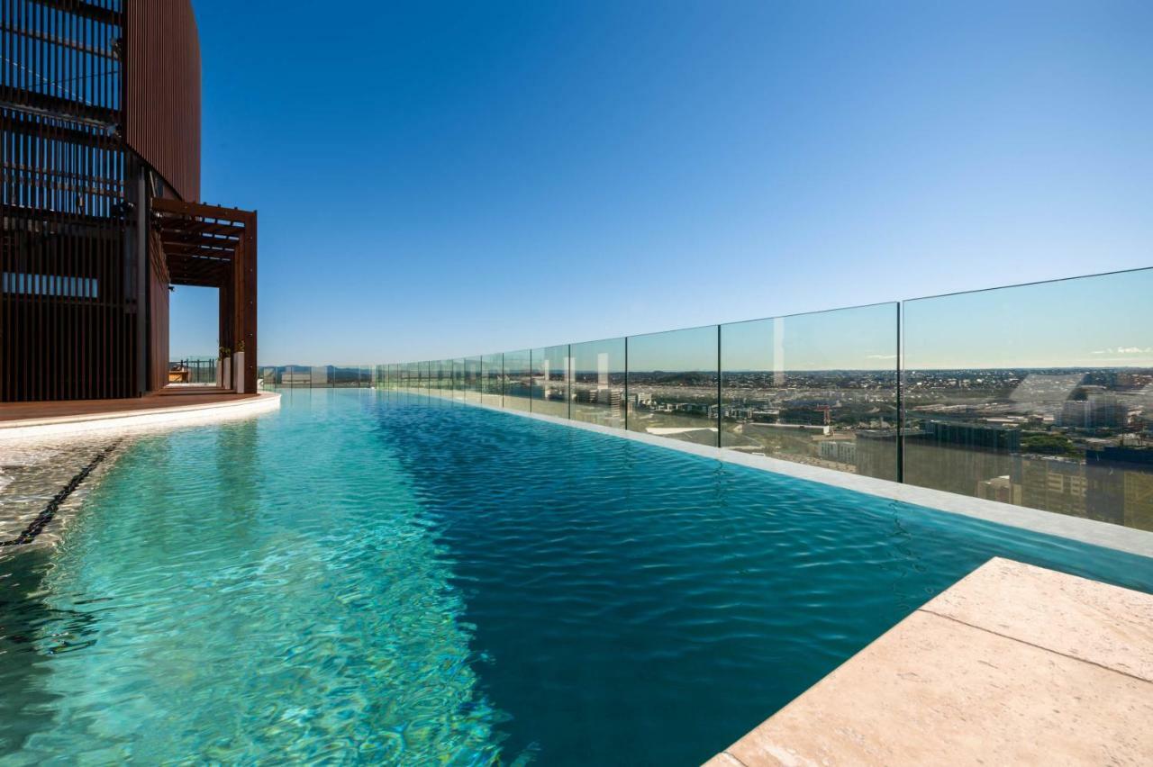 Fv By Peppers Aparthotel Brisbane Ngoại thất bức ảnh Infinity pool