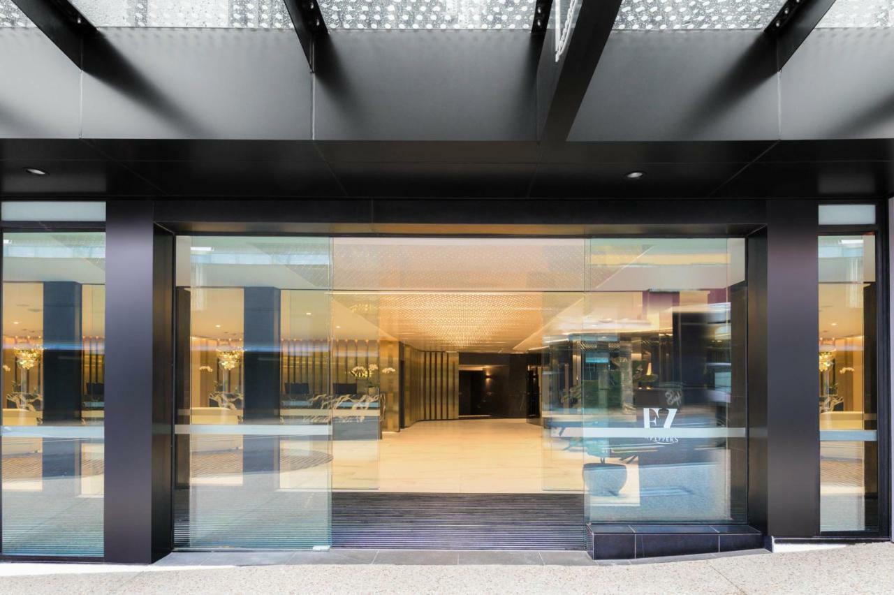 Fv By Peppers Aparthotel Brisbane Ngoại thất bức ảnh Entrance to the hotel